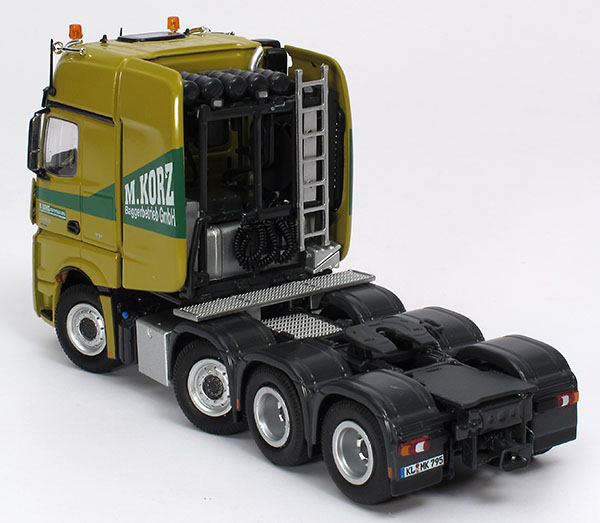 Picture Mercedes-Benz Actros 4163 – “M. Korz”