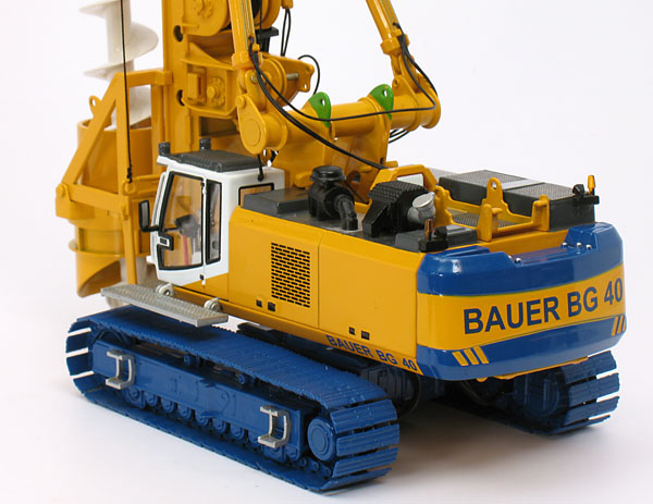 Picture Bauer BG 40