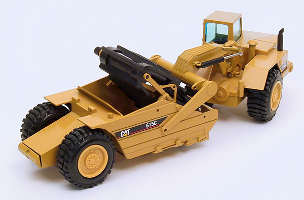 Picture Caterpillar 615C