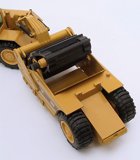 Picture Caterpillar 615C
