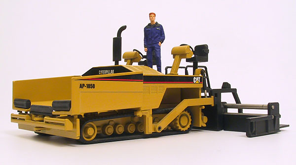 Picture Caterpillar AP-1050