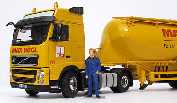 Picture Volvo / O.ME.P.S. FH3 480 w/ silotrailer – “Max Bögl”
