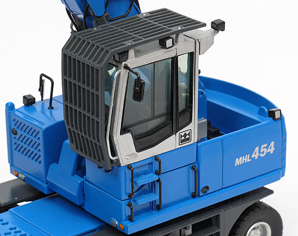 Picture Terex / Fuchs MHL 454