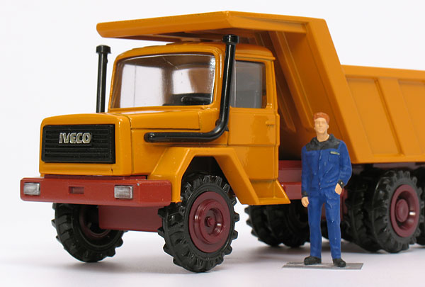 Picture Iveco 256M26 AK