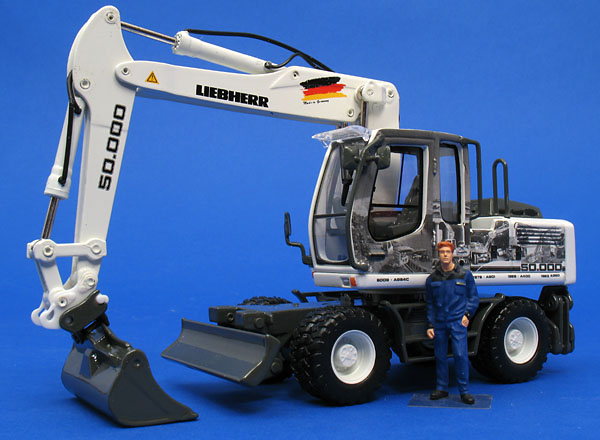 Picture Liebherr A 904 C – Special Edition “50.000”