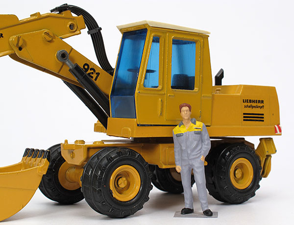 Picture Liebherr A 921
