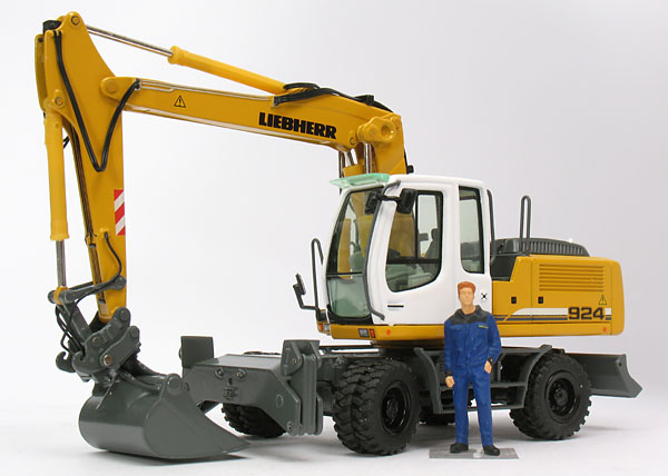 Picture Liebherr A 924 C