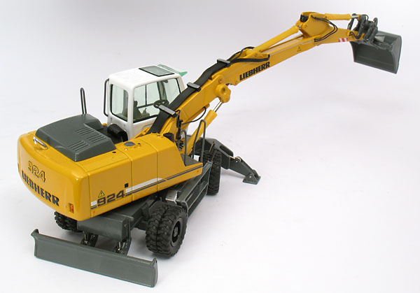 Picture Liebherr A 924 C