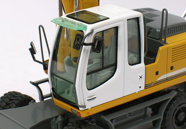 Picture Liebherr A 924 C
