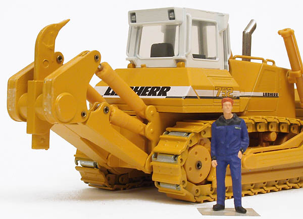 Picture Liebherr PR 752