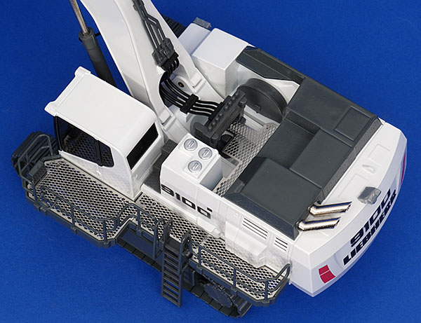 Picture Liebherr R 9100