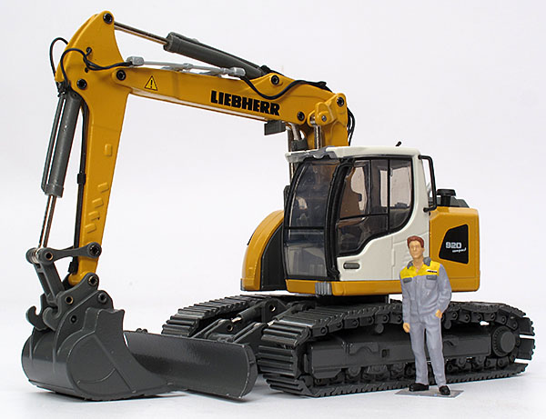 Picture Liebherr R 920 Compact (two piece boom)