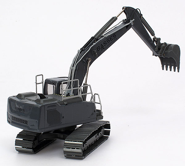 Picture Liebherr R 922 V – “Basses Allservice”
