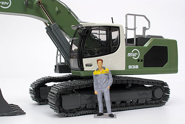 Picture Liebherr R 938 – “Bohlen & Doyen”