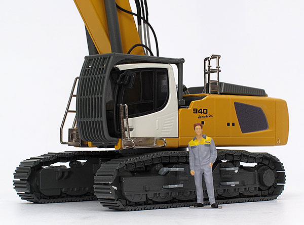 Picture Liebherr R 940 Demolition