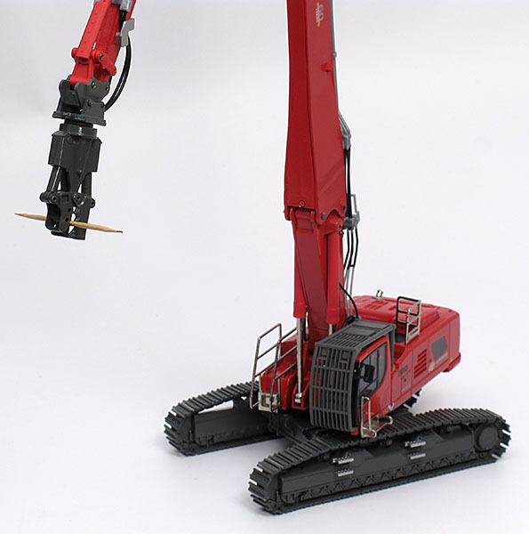 Picture Liebherr R 960 Demolition – „Armofer“