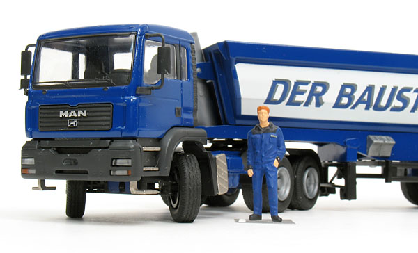 Picture MAN / Kögel TGA 26.430 with round trough trailer