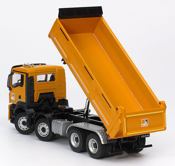 Picture MAN / Schwarzmüller TGS 35.510 – “Lise & Fils”