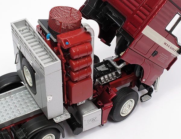 Picture MAN TGX 41.680 – “Max Goll”