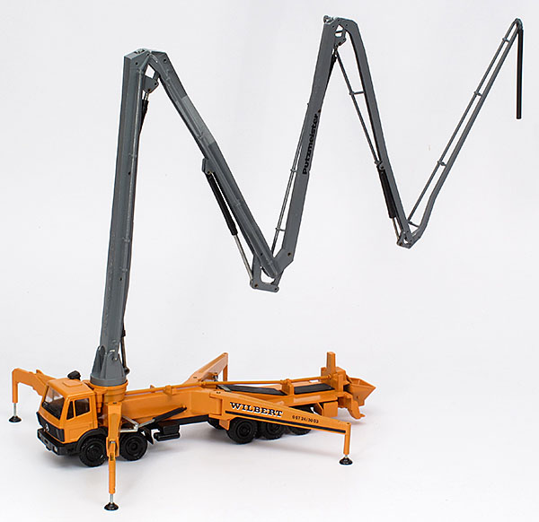 Picture Putzmeister / Mercedes-Benz M 52 – “Wilbert”