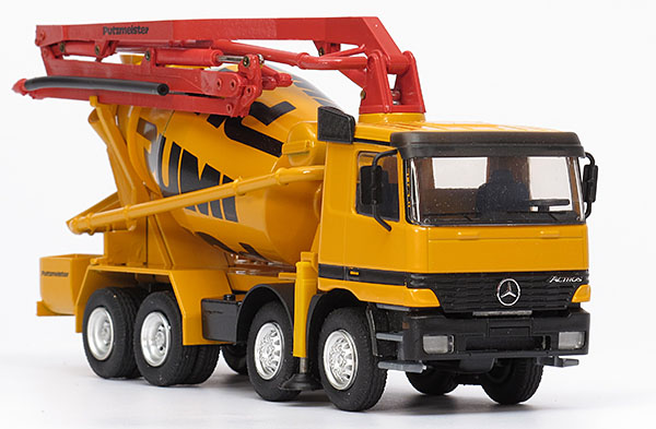 Picture Putzmeister / Mercedes-Benz PUMI TMM 24.67 Q