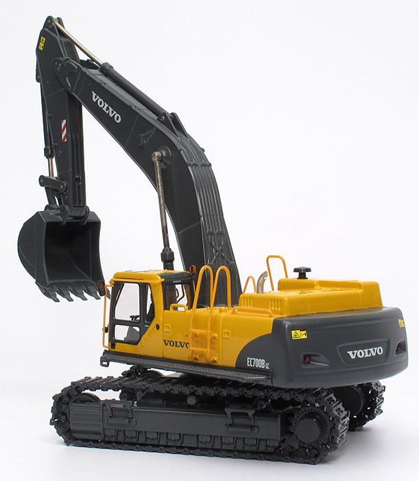 Picture Volvo EC700B LC