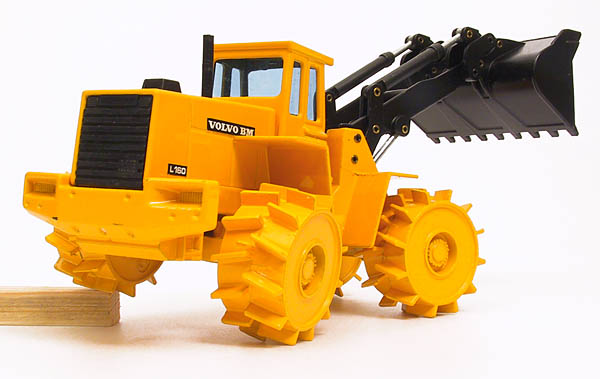 Picture Volvo BM L160 Compactor