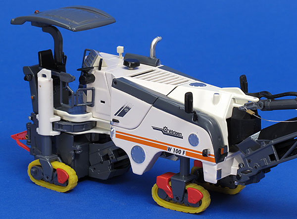 Picture Wirtgen W100F