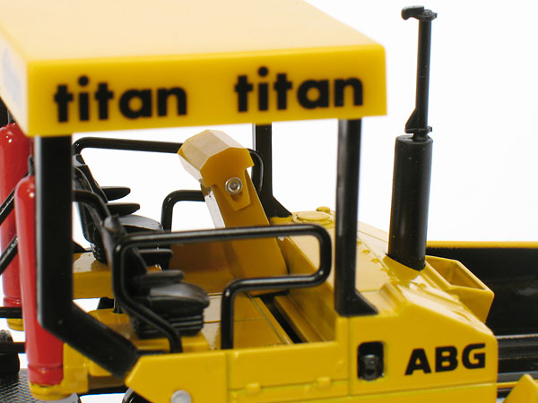 Foto ABG Titan 325