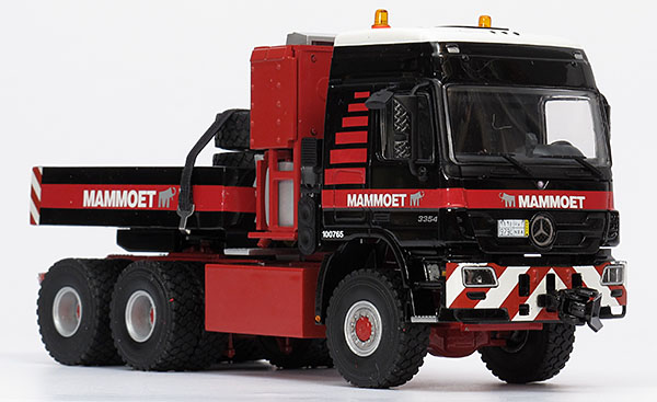 Foto Mercedes-Benz Actros 3354 – „Mammoet“