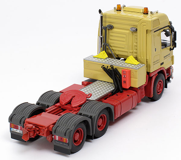 Foto Mercedes-Benz / Nooteboom Actros 3355 mit Ballasttrailer – „Baumann“