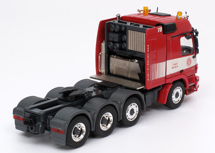 Foto Mercedes-Benz Actros 4160 – „Colonia“