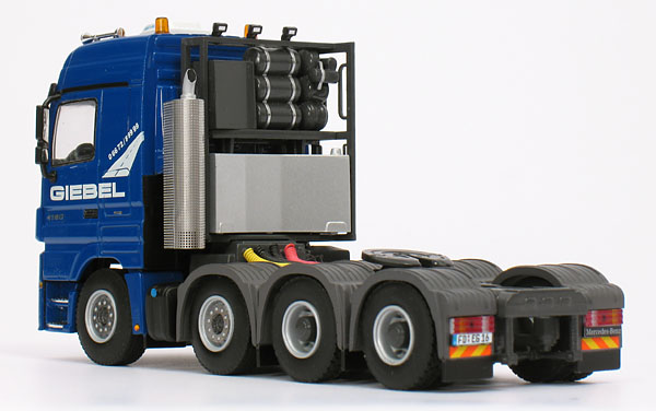 Foto Mercedes-Benz Actros 4160 – „Giebel“