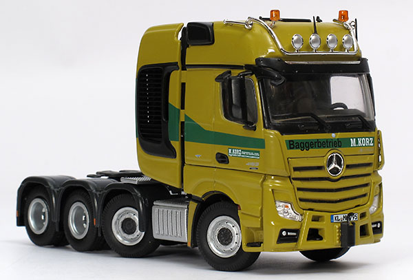 Foto Mercedes-Benz Actros 4163 – „M. Korz“