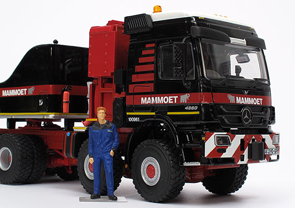 Foto Mercedes-Benz Actros 4860 – „Mammoet“