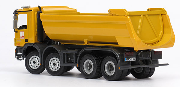 Foto Mercedes-Benz / Kögel Actros 4141 mit Rundmulde – „Max Bögl“