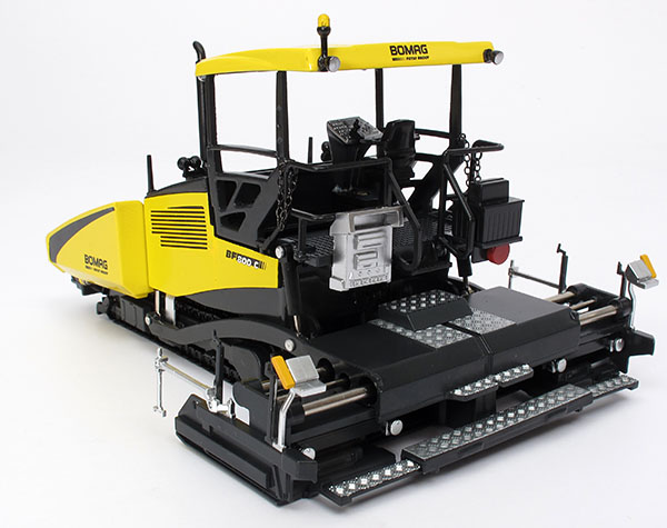 Foto Bomag BF 800 C