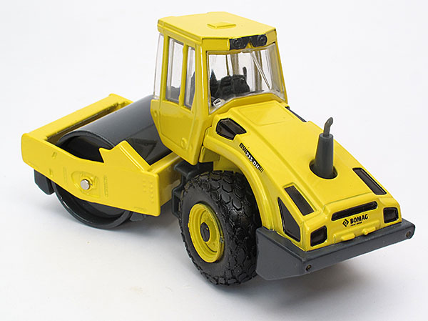 Foto Bomag BW 213 DH-4