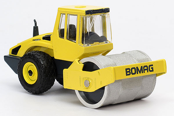 Foto Bomag BW 213 DH-4 Polygonbandage