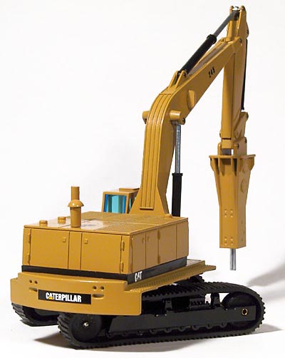 Foto Caterpillar 245 mit Hammer
