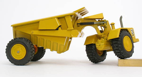 Foto Caterpillar / Athey PR 621