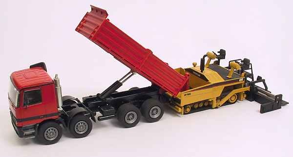 Foto Mercedes-Benz Actros 4143