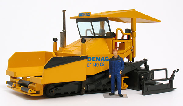 Foto Demag DF 140 CS