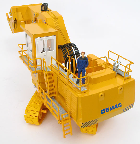 Foto Demag H 135 S