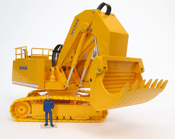 Foto Demag H 135 S