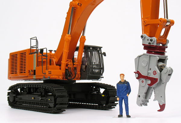 Foto Hitachi / Demarec Zaxis ZX870LCH-3 / MQP-60-C