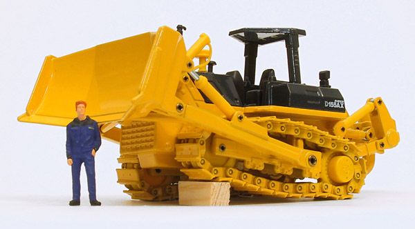 Foto Komatsu D155AX-5 avance