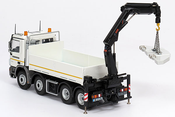 Foto Liebherr / Mercedes-Benz 81K / Actros 4151