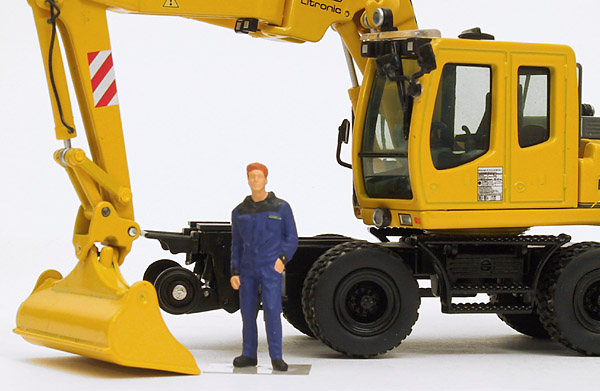Foto Liebherr A 900 C ZW