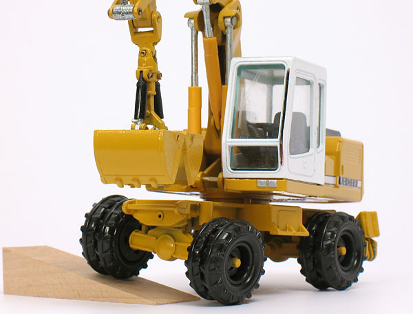 Foto Liebherr A 912 Litronic (neues Design)